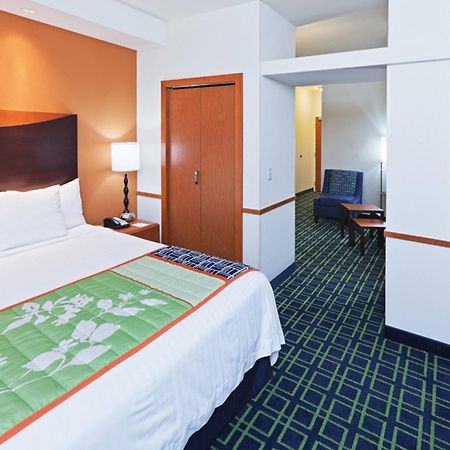 Fairfield Inn & Suites Tulsa South Medical District Экстерьер фото