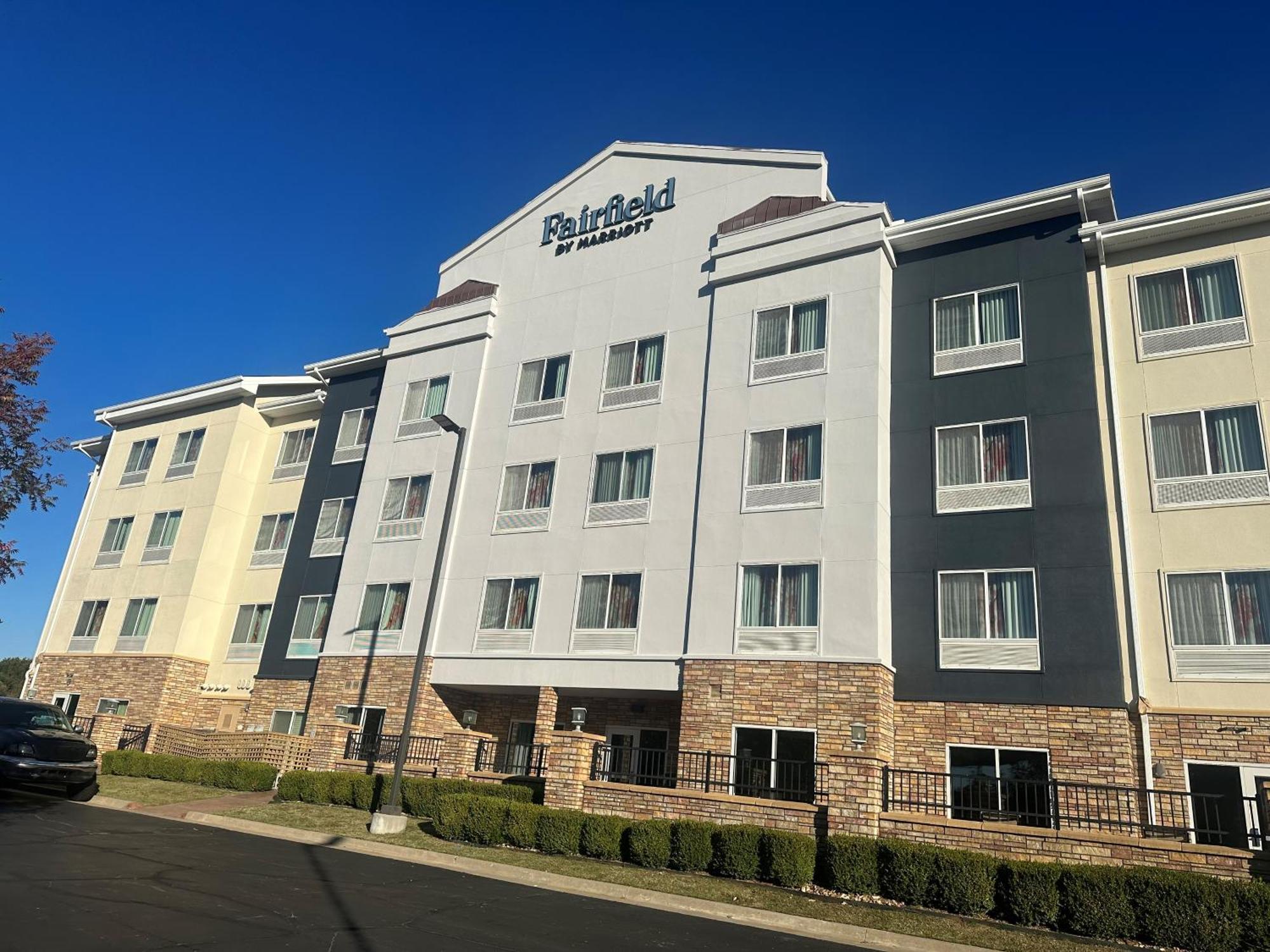 Fairfield Inn & Suites Tulsa South Medical District Экстерьер фото