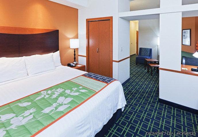 Fairfield Inn & Suites Tulsa South Medical District Экстерьер фото