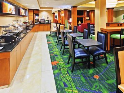 Fairfield Inn & Suites Tulsa South Medical District Экстерьер фото